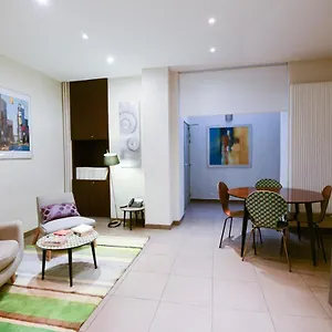 Du Mont Louis Hotel Paris